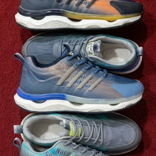 DSBA-016 | Deevok Men’s Gradient Performance Sneakers