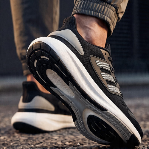 DSA-003 | Deevok Men’s Athletic Running Sneakers